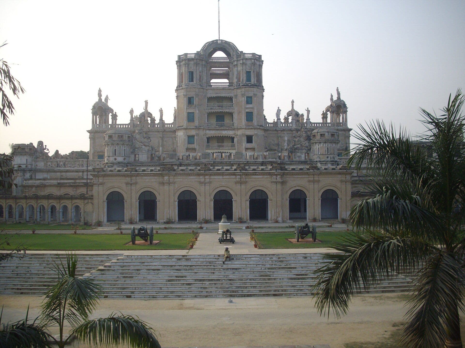 Constantia, the main building of La Martinière College, photographed today